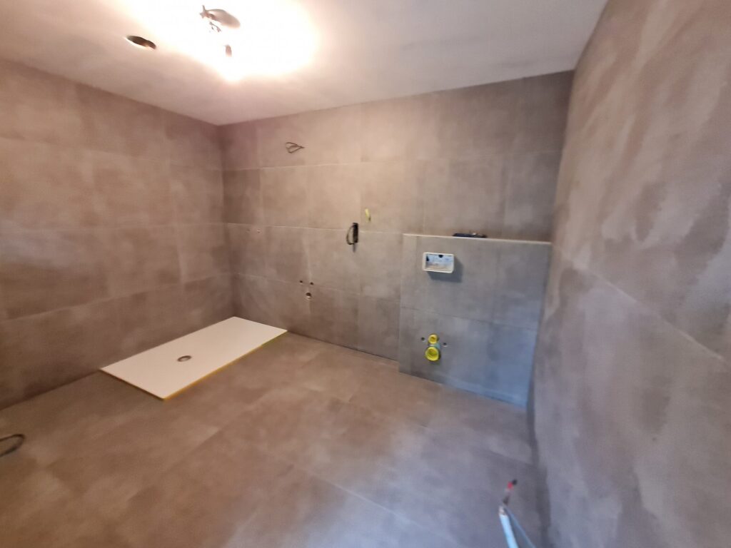 Badkamer voor, tijdens en na 5.01