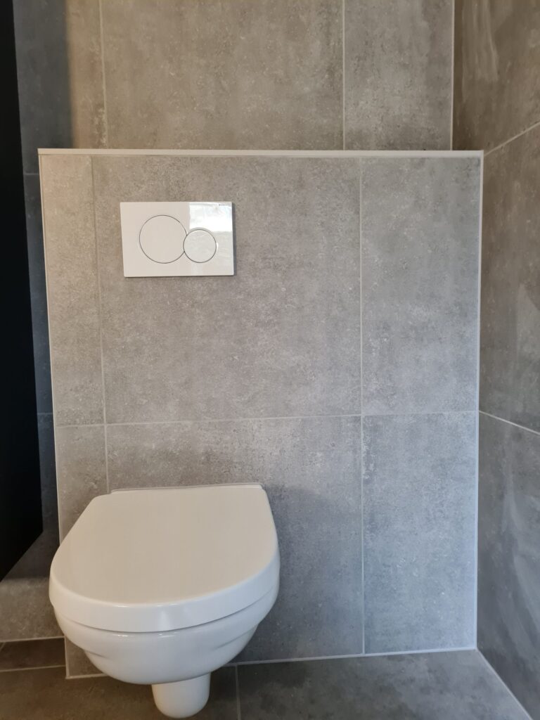 Badkamer voor, tijdens en na 3.09