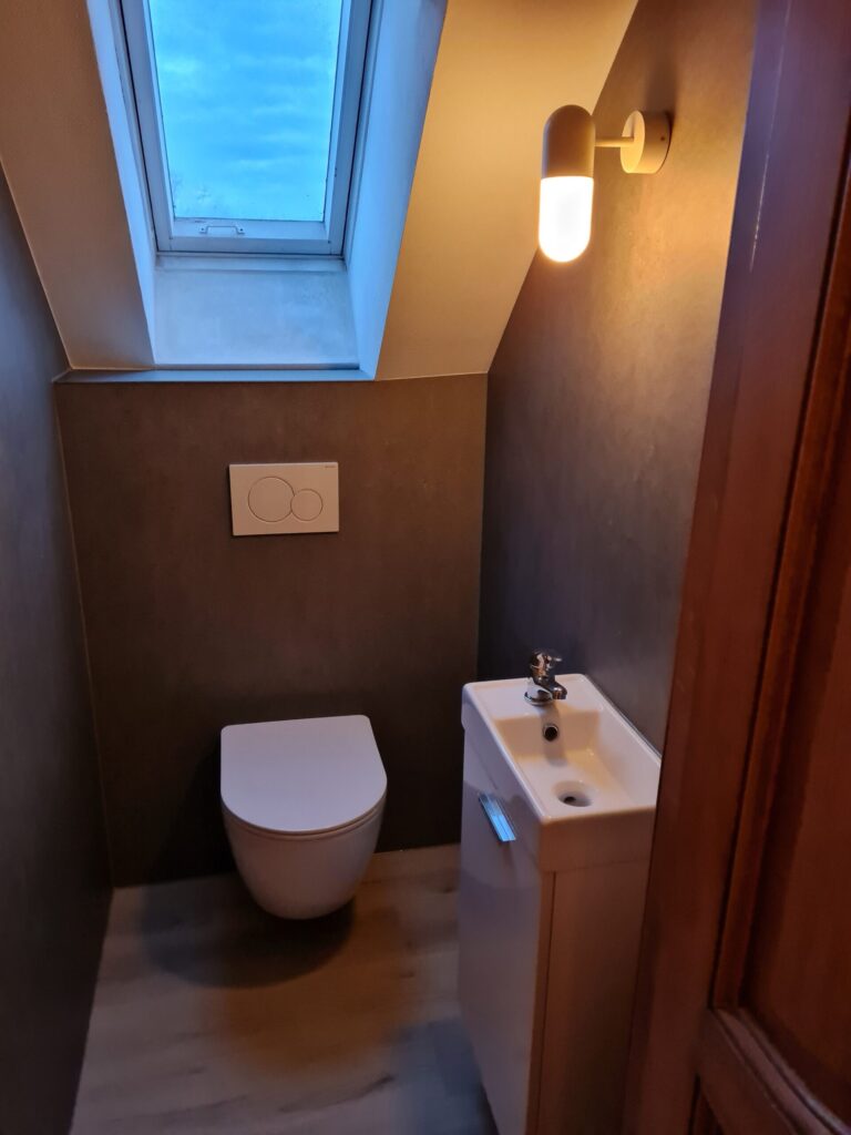 Badkamer voor en na 4.02