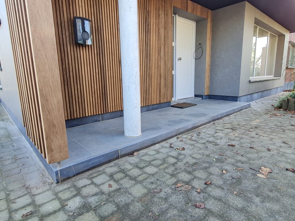Gevel voor, tijdens en na 1.16