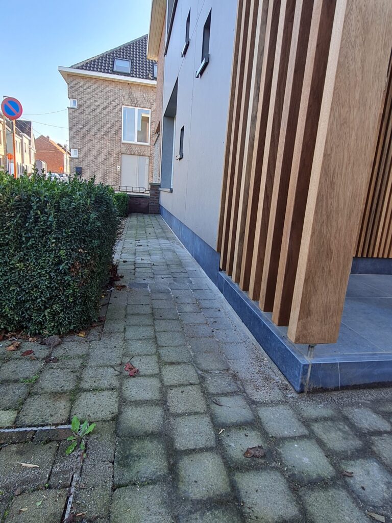 Gevel voor, tijdens en na 1.17